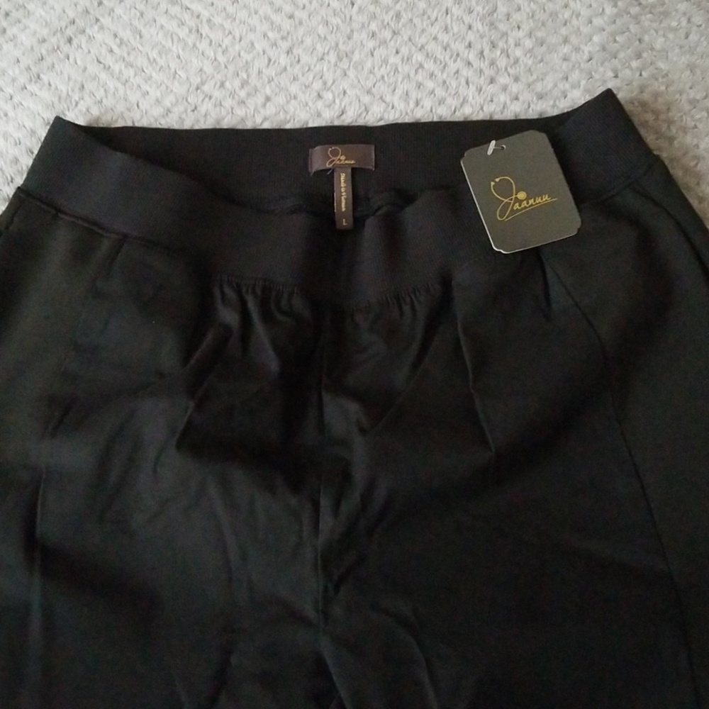 2 nwt jaanuu black scrub pants